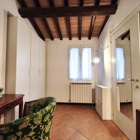 La Tana Del Priore Perugia Luaran gambar