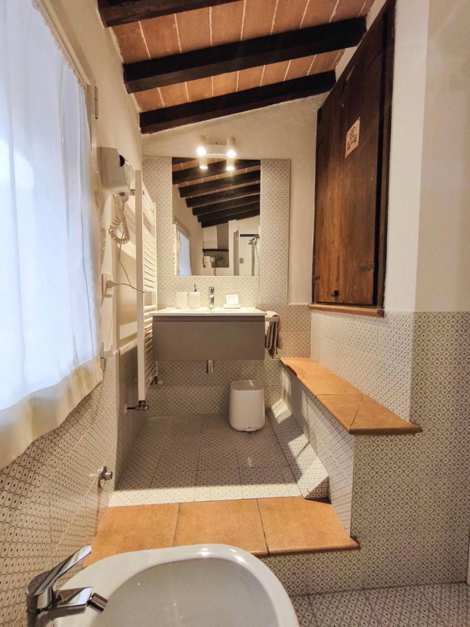 La Tana Del Priore Perugia Luaran gambar