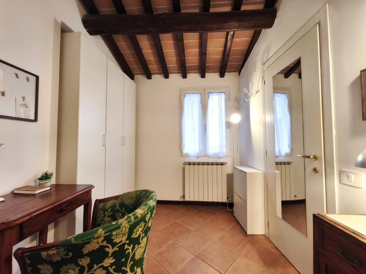 La Tana Del Priore Perugia Luaran gambar